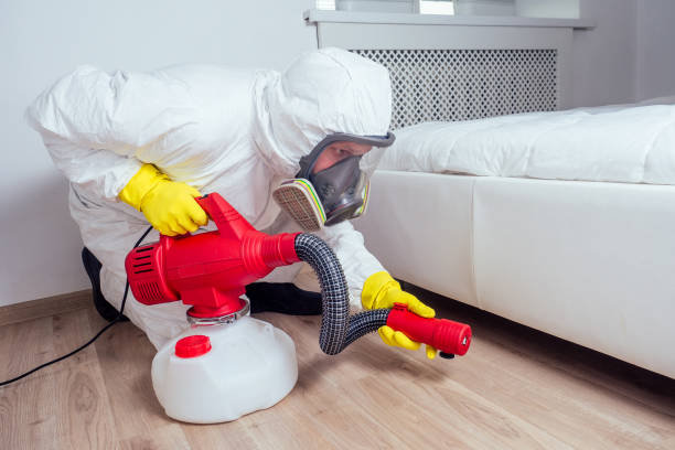 Best Commercial Pest Control Services  in Moon Lake, FL